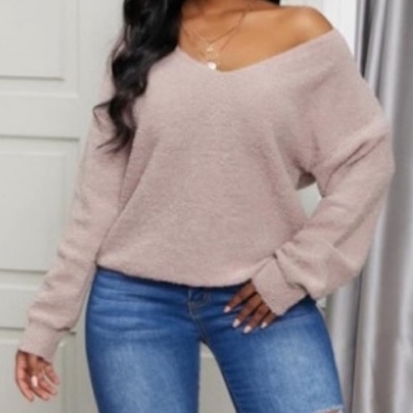 Soft Plush Dew Shoulder Deep V Kneck Dusty Pink Plush Loose Long Sleeve Sweater - Picture 3 of 7